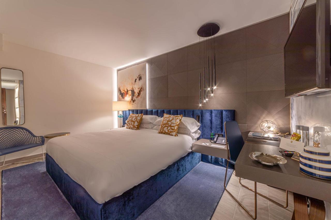 Hotel Claude 3*